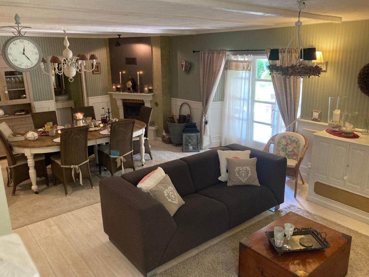 La Pi'Ternelle Bed & Breakfast Salvagnac-Cajarc ภายนอก รูปภาพ